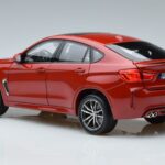 BMW X6M F86 Röd Norev 1:18 183242 Metall - image 6 of 7