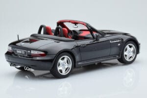 BMW Z3 M E36/7 Roadster Svart Otto 1:18 OT1016 Resin — bild 2 av 5