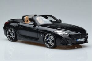 BMW Z4 G29 Svart Metallic Norev 1:18 183272 Metall — bild 5 av 7