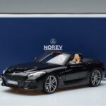 BMW Z4 G29 Svart Metallic Norev 1:18 183272 Metall - image 7 of 7