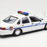 Chevrolet Caprice Cheyenne Polis UT Models 1:18 - image 2 of 6