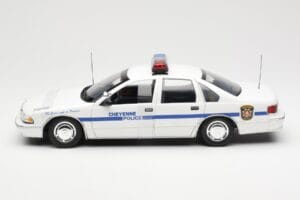 Chevrolet Caprice Cheyenne Polis UT Models 1:18 21025 Metall — bild 3 av 6