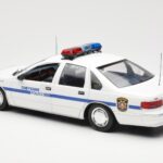 Chevrolet Caprice Cheyenne Polis UT Models 1:18 - image 5 of 6