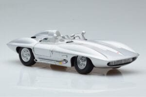 Chevrolet Corvette C1 Stingray Concept AUTOart 1:18 71000 Metall — bild 6 av 8