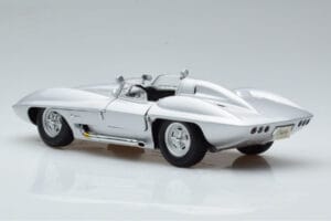 Chevrolet Corvette C1 Stingray Concept AUTOart 1:18 71000 Metall — bild 7 av 8