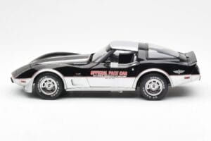 Chevrolet Corvette C3 Pace Car Indianapolis 500 1978 UT Models 1:18 21070 Metall — bild 3 av 6