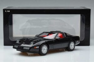 Chevrolet Corvette C4 Svart AUTOart 1:18 71242 Metall — bild 8 av 8