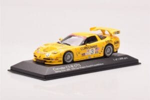 Chevrolet Corvette C5R #3 O. Gavin / J. O'Connell / R. Fellows Sebring 12 Hours 2003 Minichamps 1:43 400031403 Metall — bild 2 av 4