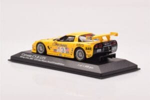 Chevrolet Corvette C5R #3 O. Gavin / J. O'Connell / R. Fellows Sebring 12 Hours 2003 Minichamps 1:43 400031403 Metall — bild 3 av 4