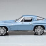 Chevrolet Corvette C2 Sting Ray Blå Norev 1:18 - image 3 of 6