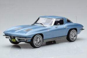 Chevrolet Corvette C2 Sting Ray Blå Norev 1:18