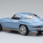 Chevrolet Corvette C2 Sting Ray Blå Norev 1:18 - image 5 of 6