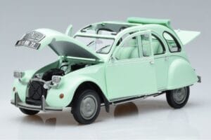 Citroen 2CV 6 Club Grön Norev 1:18 181486 Metall — bild 2 av 7