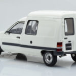 Citroen C15 D Vit Otto 1:18 - image 5 of 6