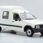 Citroen C15 E Vit Otto 1:18 - image 5 of 6