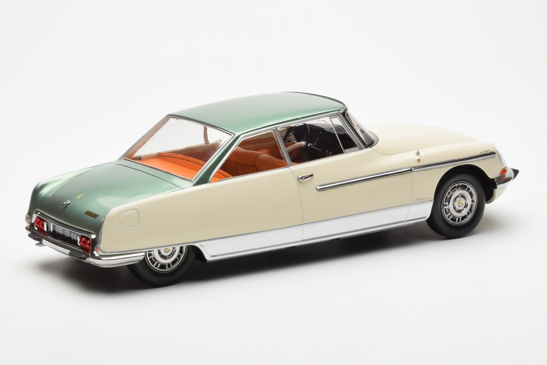 Citroen DS 21 Le Leman Cabriolet Elfenben och Grön Norev 1:18 181751 Metall — bild 2 av 6
