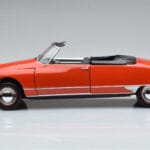 Citroen DS19 Cabriolet Norev 1:18 181599 Metall - image 4 of 7