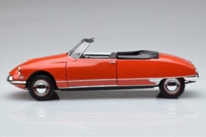 Citroen DS19 Cabriolet Norev 1:18 181599 Metall — bild 4 av 7