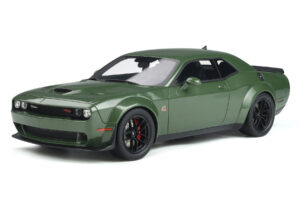 Dodge Challenger R/T SCAT Pack Widebody Grön GT Spirit 1:18