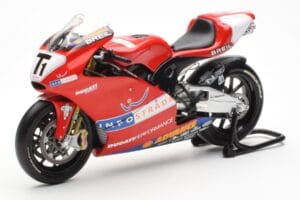Ducati Desmosedici MotoGP Prova 2002 Minichamps 1:12 122020099 Metall — bild 2 av 4