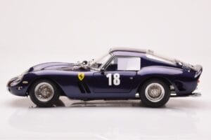 Ferrari 250 GTO Monterey Historic Races Laguna Seca 2004 CMC 1:18 M-255 Metall — bild 3 av 7