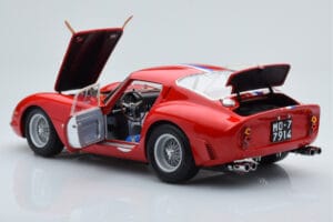 Ferrari 250 GTO #19 24 Hours of Le Mans 1962 Kyosho 1:18 08438A Metall — bild 5 av 10