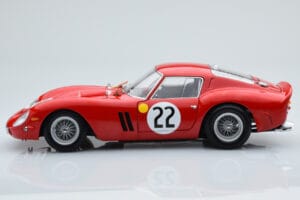 Ferrari 250 GTO #22 24 Hours of Le Mans 1962 Kyosho 1:18 08438B Metall — bild 4 av 10
