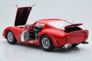 Ferrari 250 GTO #22 24 Hours of Le Mans 1962 Kyosho 1:18 08438B Metall — bild 5 av 10