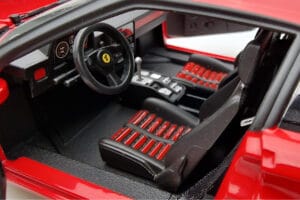 Ferrari 288 GTO Röd Hot Wheels 1:18 J8248-0510 Metall — bild 7 av 10