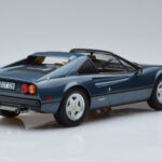 Ferrari 308 GTS Blå Norev 1:18 - image 2 of 7