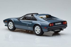 Ferrari 308 GTS Blå Norev 1:18 187933 Metall — bild 6 av 7