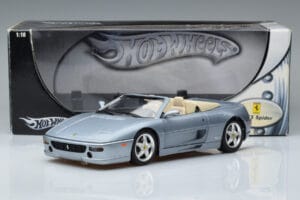 Ferrari F355 Spider Hot Wheels 1:18 23907 Metall — bild 7 av 7