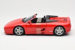 Ferrari F355 Spider Röd UT Models 1:18 180074030 Metall — bild 3 av 6