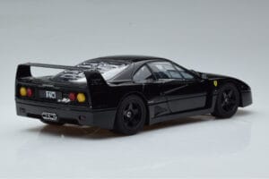 Ferrari F40 Lightweight Svart Kyosho 1:18 08412BK Metall — bild 3 av 12
