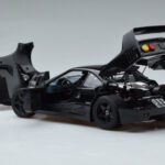 Ferrari F40 Lightweight Svart Kyosho 1:18 - image 6 of 12