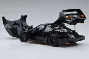 Ferrari F40 Lightweight Svart Kyosho 1:18 08412BK Metall — bild 6 av 12