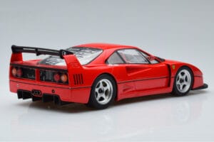 Ferrari F40 LM Röd GT Spirit 1:18 GT388 Resin — bild 2 av 6
