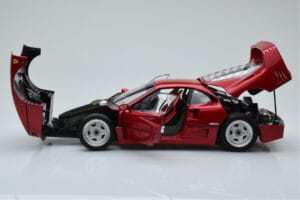 Ferrari F40 Röd Metallic Asia Exclusive Kyosho 1:18 08416RM-G Metall — bild 4 av 14