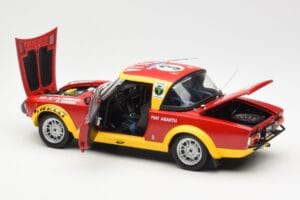 Fiat 124 Abarth #3 Barbasio / Sodano East African Safari Rally 1974 Sun Star 1:18 4952 Metall — bild 5 av 8
