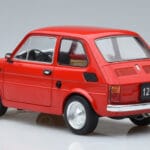 Fiat 126 Röd MCG 1:18 MCG18323 Metall - image 5 of 6
