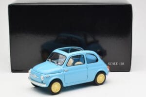 Fiat Nuova 500 Celeste Blå Kyosho 1:18 08966LB Metall — bild 8 av 8