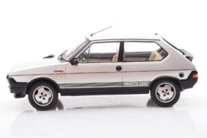 Fiat Ritmo TC 125 Abarth Silver MCG 1:18 MCG18417 Metall — bild 3 av 6