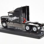 Ford Aeromax Svart IXO 1:43 TR179 - image 2 of 4