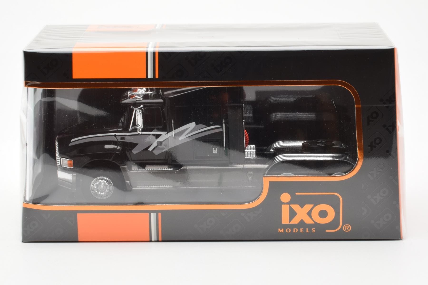 Ford Aeromax Svart IXO 1:43 TR179 Metall — bild 4 av 4