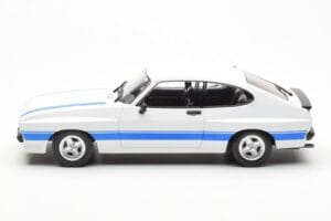 Ford Capri Mk2 X-Pack Vit MCG 1:18 MCG18347 Metall — bild 3 av 6