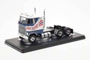 Ford CL 9000 Vit Blå IXO 1:43 TR177 Metall — bild 3 av 4