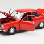 Ford Escort Mk1 RHD Röd Minichamps 1:18 - image 2 of 8