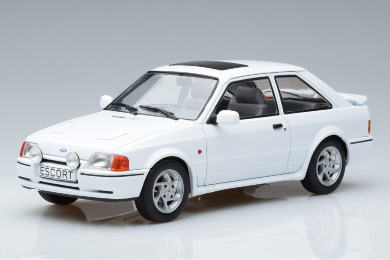 Ford Escort Mk4 RS Turbo S Vit MCG 1:18 MCG18271 Metall