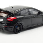 Ford Focus RS Mk3 Svart Otto 1:18 - image 2 of 8