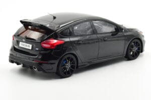 Ford Focus RS Mk3 Svart Otto 1:18 OT950 Resin — bild 2 av 8